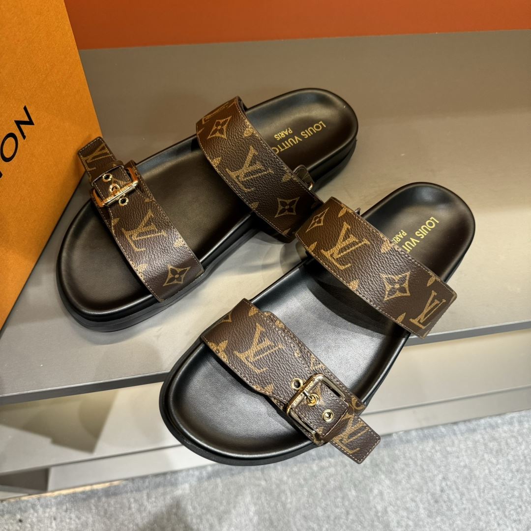 Louis Vuitton Slippers